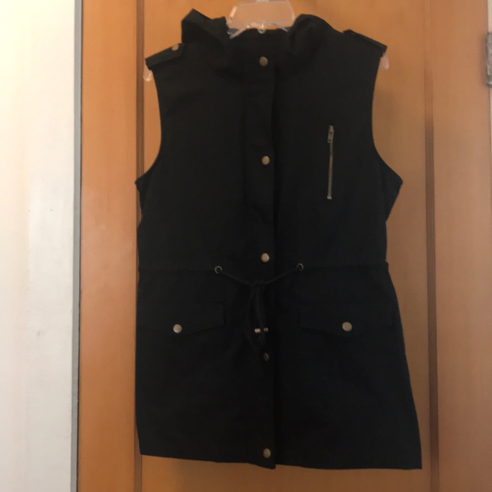 Zenana Outfitters drawstring vest